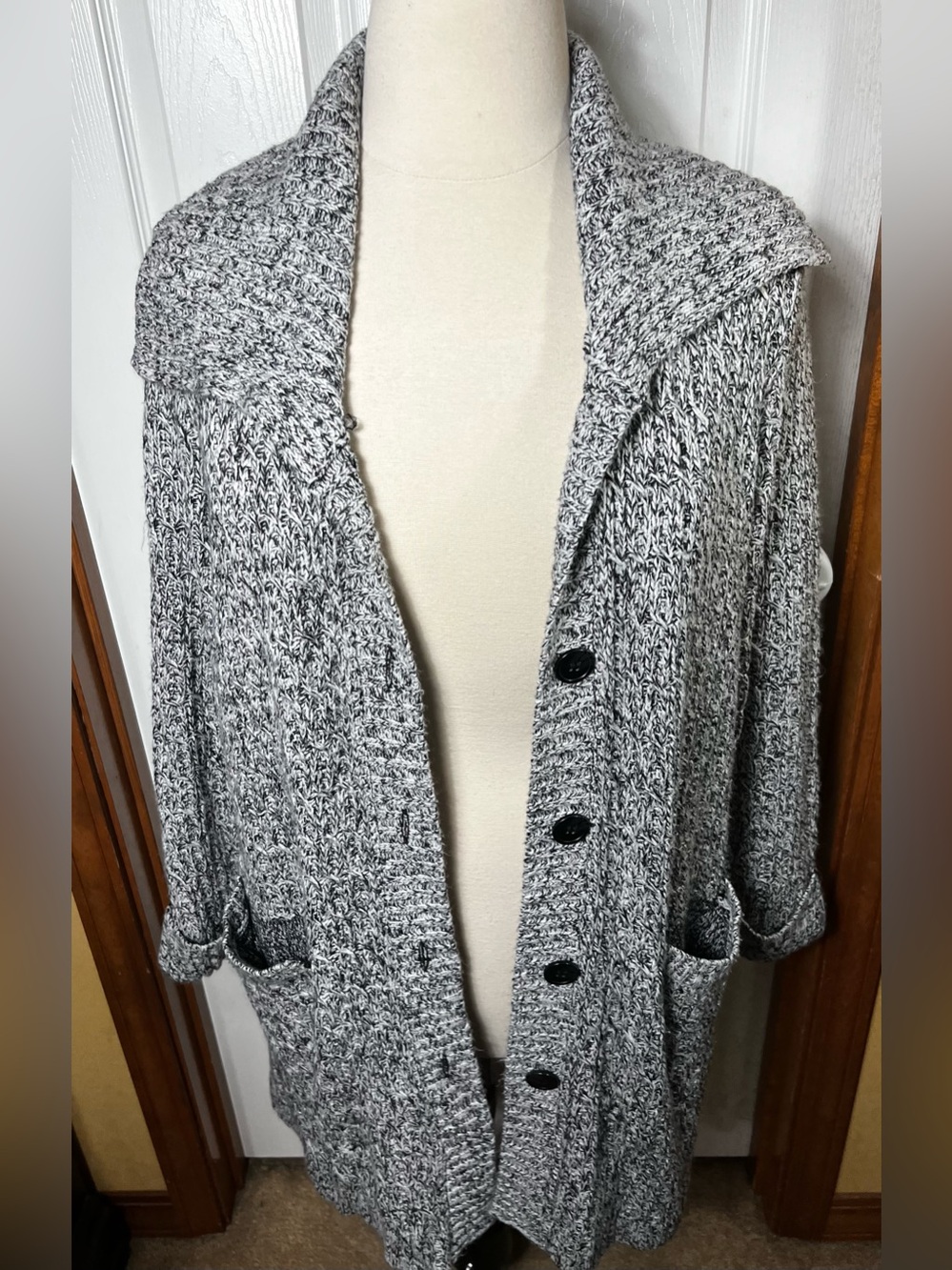 (READ)Plus Size Cardigan Plus Size Sweater Chunky Knit Long Lined Black/White 2X